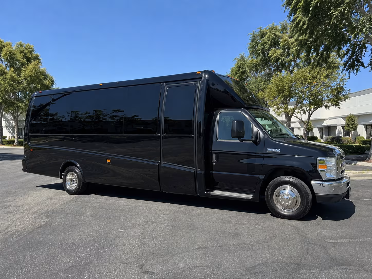 rent an irving prom party bus or charter bus today